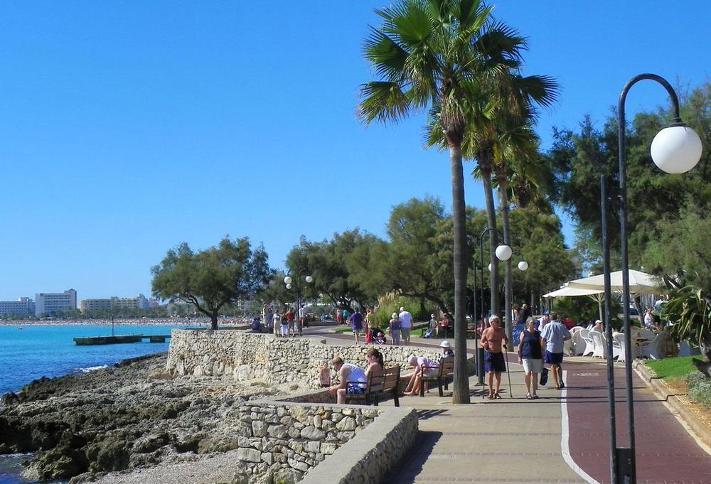 Les obres de reurbanitzaci i millora del passeig Martim de Cala Millor i Cala Bona comencen aquest dilluns