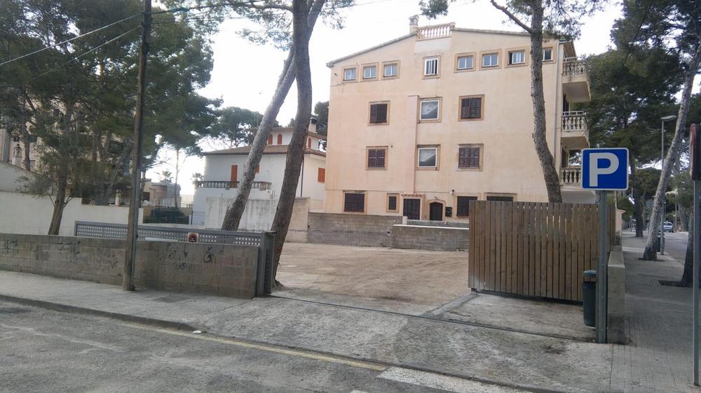 Habilitadas ms de veinte nuevas plazas de aparcamiento a Cala Millor
