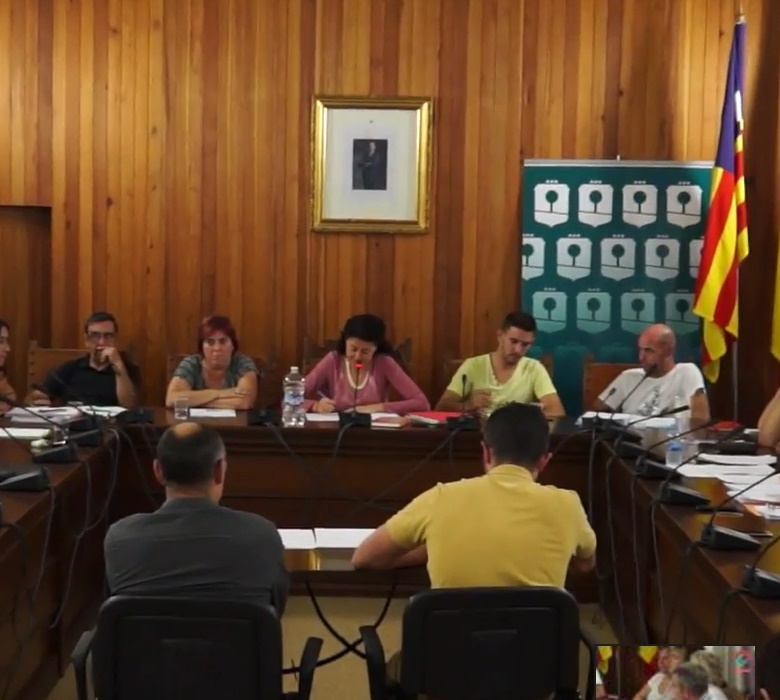 Vdeo del ple ordinari 15/09/2016 - punt 6 i assabentats