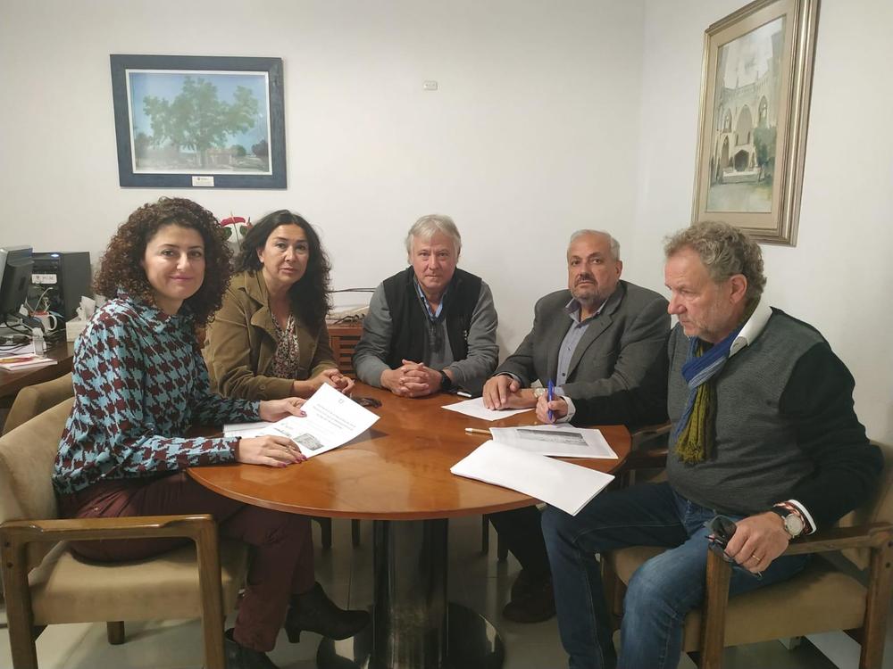 Los Ayuntamientos de Sant Lloren y Son Servera insisten en la necesidad de soluciones de urgencia por la playa de Cala Millor